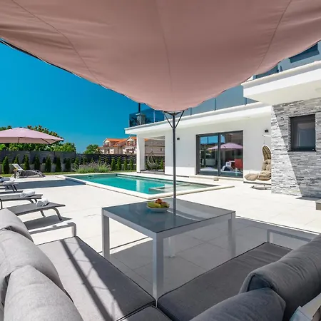 Gorgeous In With Outdoor Swimming Pool Porec