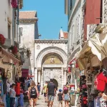 Pet Friendly In Prázdninový dům Poreč